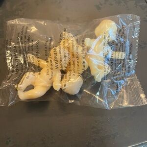 New Mardi Gras Kings Cake Set of 3 Small Cream Plastic Baby Figures